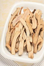 2D类魂BOSS Rush游戏《终年次序》现已正式推出 获特别好评